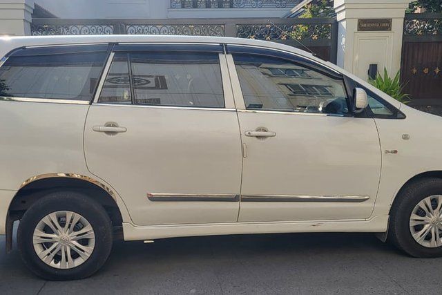 Second-hand 2013 Toyota Innova 2.5 G (Diesel) 7 Seater for sale in Chennai
