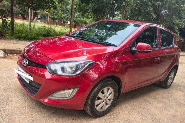 Second-hand 2013 Hyundai i20 Sportz 1.2 for sale in Bangalore