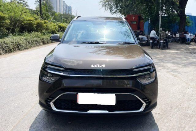 Second-hand 2023 Kia Carens Luxury Plus DCT for sale in Mumbai