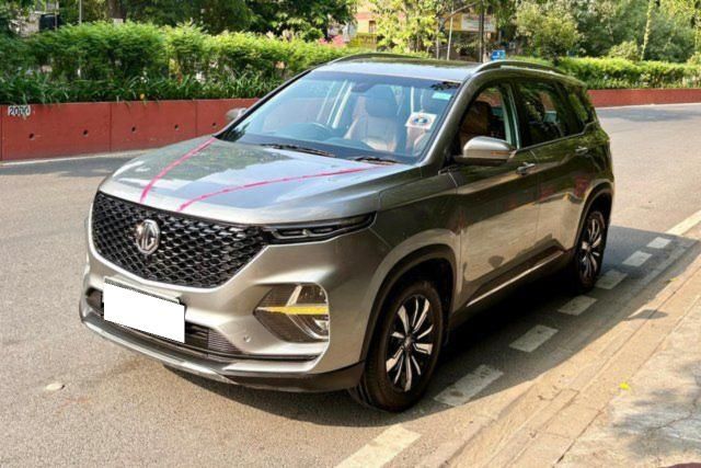 Second-hand 2020 MG Hector Plus Smart DCT for sale in New Delhi