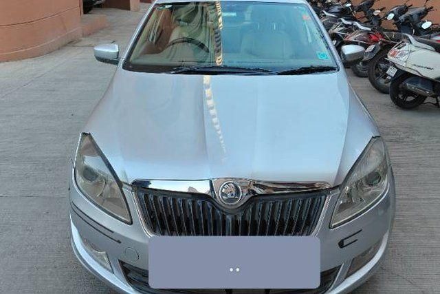 Second-hand 2015 Skoda Rapid 1.5 TDI AT Elegance for sale in Pune