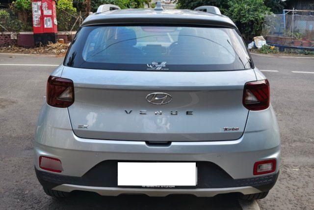 Second-hand 2019 Hyundai Venue SX Plus Turbo DCT BSIV for sale in Pune