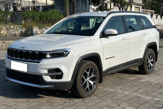 Jeep Meridian Overland 4x2 AT Second-hand 2025 Jeep Meridian Overland 4x2 AT for sale in Navi Mumbai