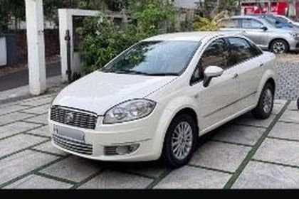 2011 Fiat Linea इमोशन