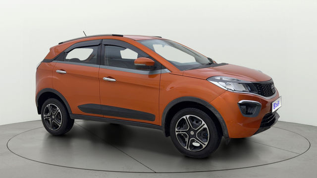 Tata Nexon एक्सएम डीजल Second-hand 2018 Tata Nexon एक्सएम डीजल for sale in Ahmedabad