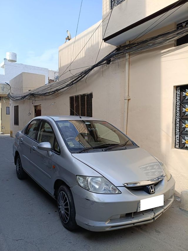Honda City 1.5 GXI Second-hand 2004 Honda City 1.5 GXI for sale in Batala