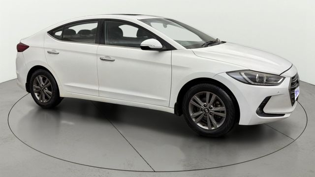 Hyundai Elantra 2.0 एसएक्स ऑप्शन AT Second-hand 2018 Hyundai Elantra 2.0 एसएक्स ऑप्शन AT for sale in Gurgaon