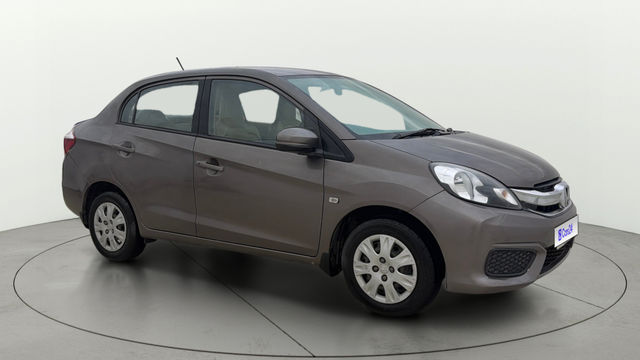Honda Amaze S Petrol BSIV Second-hand 2017 Honda Amaze S Petrol BSIV for sale in New Delhi