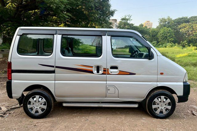 Second-hand 2018 Maruti Suzuki Eeco सीएनजी 5 Seater AC बीएस4 for sale in Mumbai