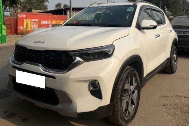 Second-hand 2021 Kia Sonet एचटीएक्स डीजल बीएस6 for sale in New Delhi