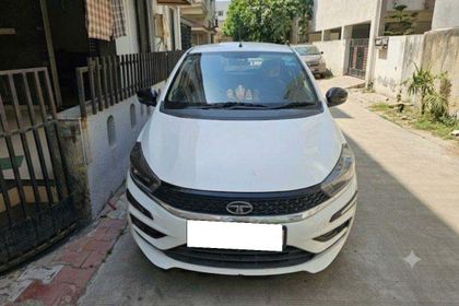 2022 Tata Tiago XT CNG BSVI