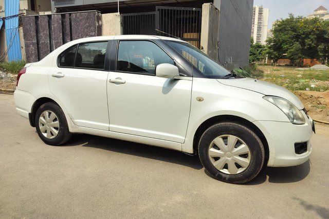 Maruti Suzuki Swift Dzire 1.2 वीएक्सआई बीएस4 Second-hand 2011 Maruti Suzuki Swift Dzire 1.2 वीएक्सआई बीएस4 for sale in Dehradun