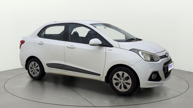 Second-hand 2015 Hyundai Xcent 1.2 कप्पा एस रेनफोर्स्ड for sale in Ahmedabad