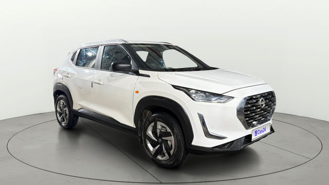 Nissan Magnite एक्सई Second-hand 2023 Nissan Magnite एक्सई for sale in Kolkata