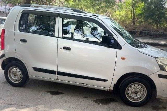 Maruti Suzuki Wagon R LXI CNG Second-hand 2011 Maruti Suzuki Wagon R LXI CNG for sale in New Delhi