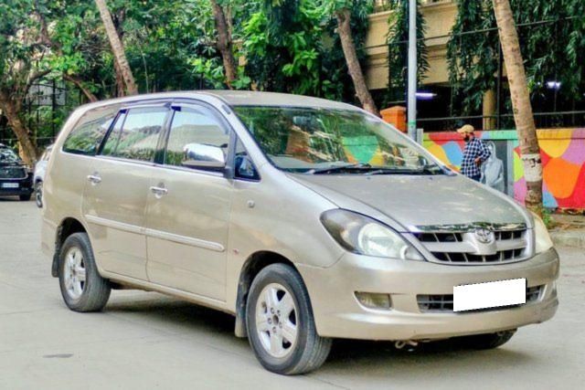 Second-hand 2008 Toyota Innova 2.5 वी डीजल 8-seater for sale in Mumbai