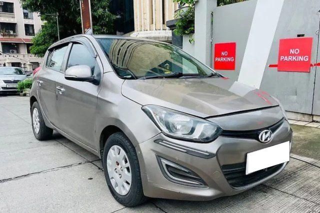 Second-hand 2013 Hyundai i20 Magna Optional 1.2 for sale in Mumbai