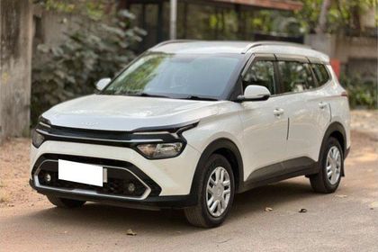 2022 Kia Carens Prestige Diesel BSVI