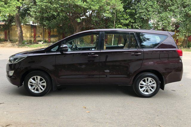 Toyota Innova Crysta 2.4 G Plus MT BSIV Second-hand 2019 Toyota Innova Crysta 2.4 G Plus MT BSIV for sale in New Delhi