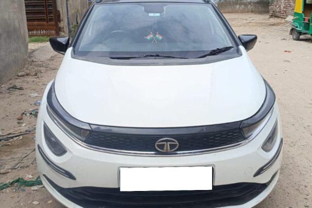 Tata Altroz XZ प्लस बीएस6 Second-hand 2021 Tata Altroz XZ प्लस बीएस6 for sale in Ahmedabad
