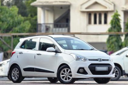 2015 हुंडई ग्रैंड आई10 Asta