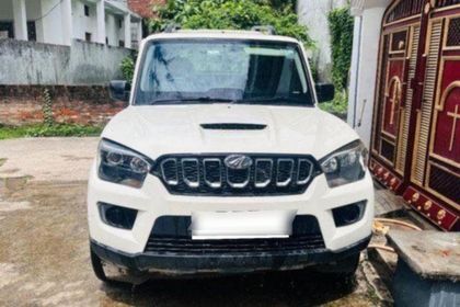 2018 Mahindra Scorpio S5 बीएस4