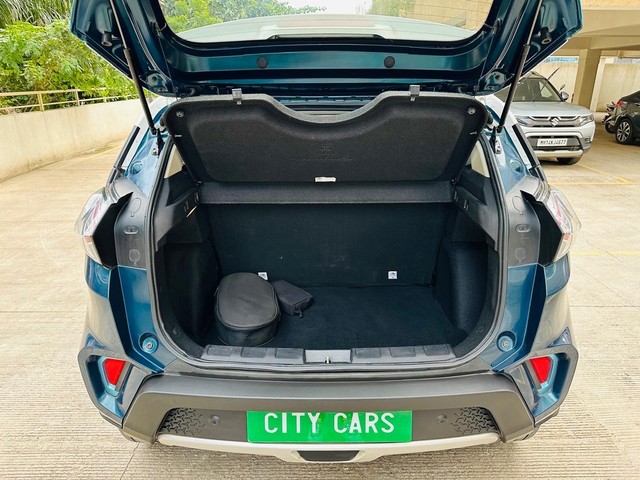 Tata Nexon EV XZ Plus - Photo 8