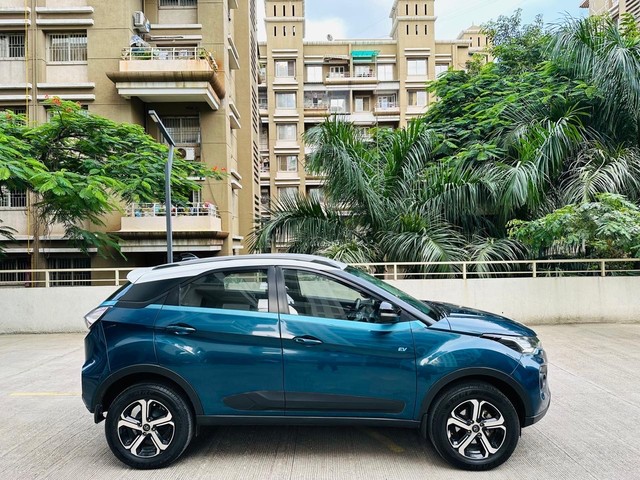 Tata Nexon EV XZ Plus - Photo 3