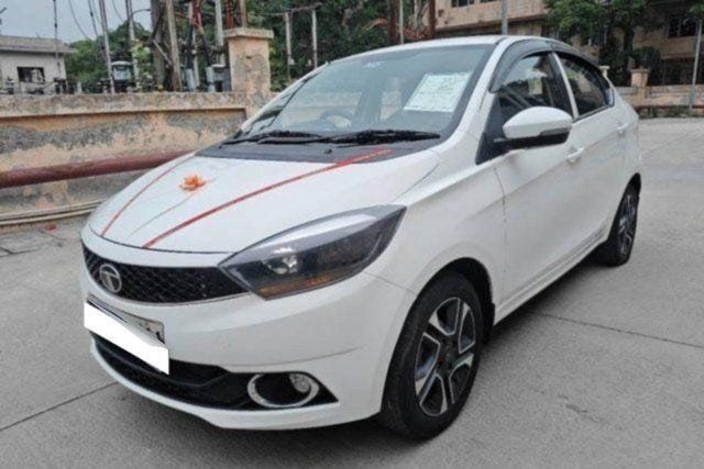 Tata Tigor 1.2 Revotron XZ Second-hand 2017 Tata Tigor 1.2 Revotron XZ for sale in Noida
