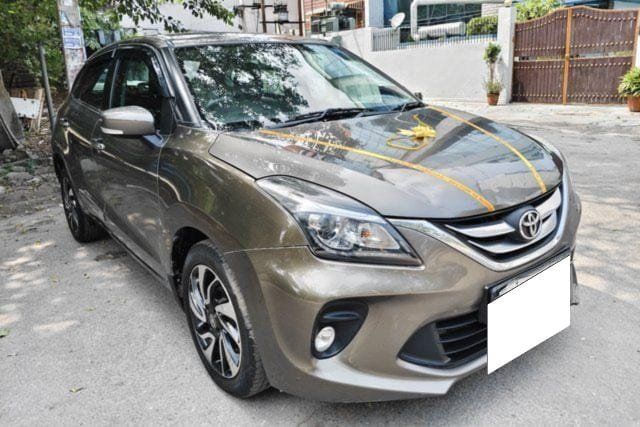 Toyota Glanza वी Second-hand 2019 Toyota Glanza वी for sale in Noida