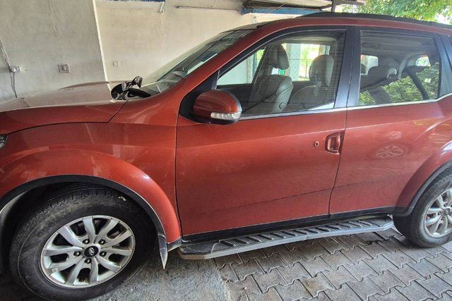 Mahindra XUV500 R W10 FWD Second-hand 2018 Mahindra XUV500 R W10 FWD for sale in Jammu