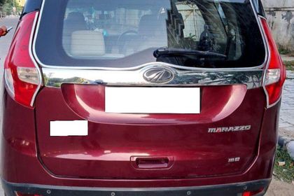 2020 Mahindra Marazzo M8
