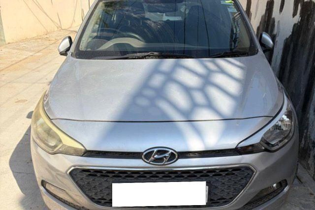 Hyundai i20 Sportz 1.2 Second-hand 2015 Hyundai i20 Sportz 1.2 for sale in Jaipur