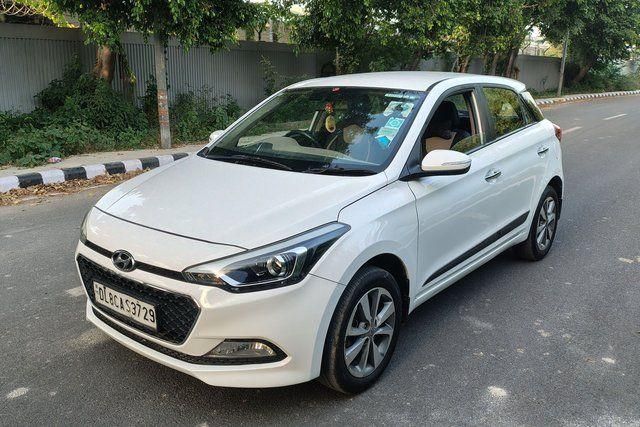 Hyundai i20 एस्टा ऑप्शन 1.2 Second-hand 2017 Hyundai i20 एस्टा ऑप्शन 1.2 for sale in New Delhi