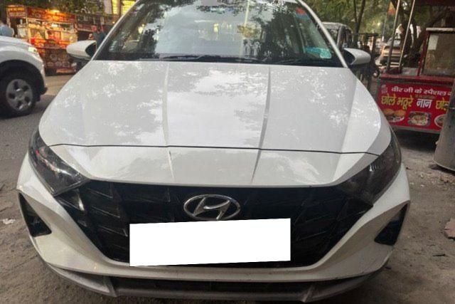 Hyundai i20 Magna Second-hand 2023 Hyundai i20 Magna for sale in New Delhi