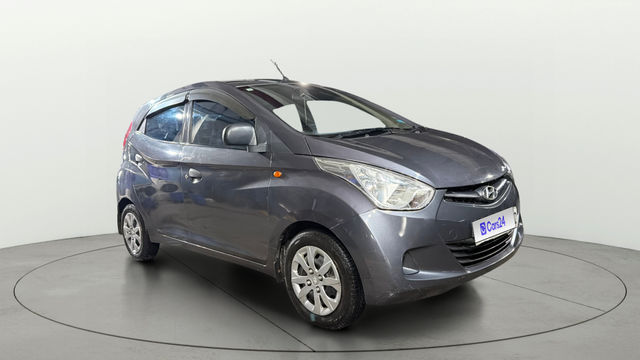 Hyundai EON Magna Plus Second-hand 2017 Hyundai EON Magna Plus for sale in Kolkata