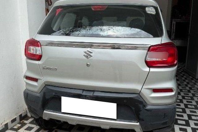 Maruti Suzuki S-Presso वीएक्सआई (ओ) Second-hand 2024 Maruti Suzuki S-Presso वीएक्सआई (ओ) for sale in Lucknow