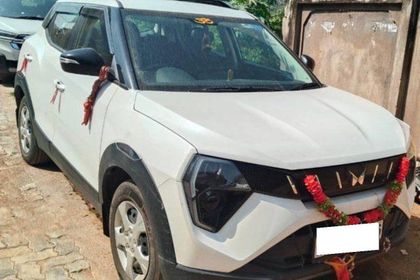 2026 Mahindra XUV 3XO MX3