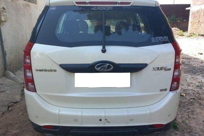 2018 Mahindra XUV500 W6 2WD
