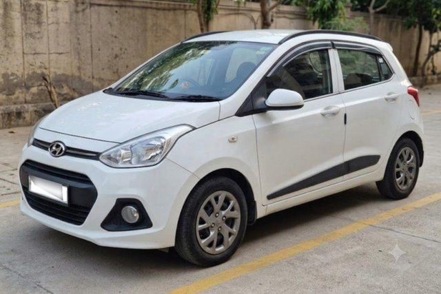 Hyundai Grand i10 Magna CNG Second-hand 2020 Hyundai Grand i10 Magna CNG for sale in Sonipat