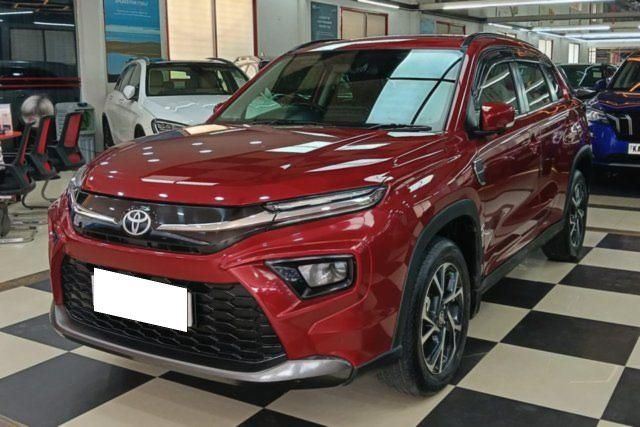 Second-hand 2024 Toyota Hyryder वी AT Festival Edition for sale in Bangalore