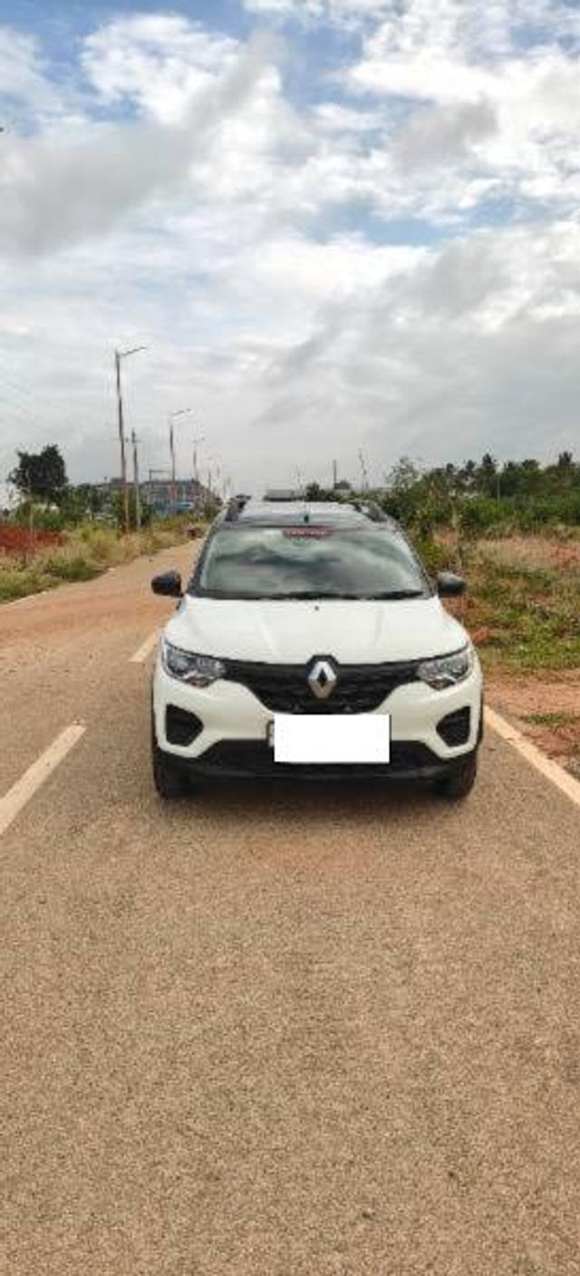 Renault Triber RXL Second-hand 2025 Renault Triber RXL for sale in Srikalahasti