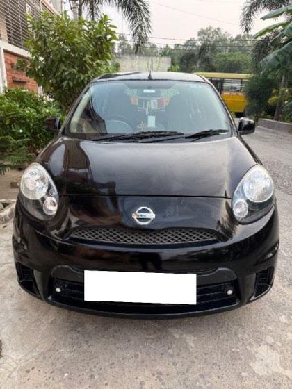 2015 Nissan Micra Active XL पेट्रोल