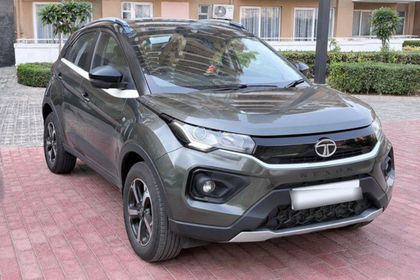 2021 Tata Nexon एक्सएम एस रेनफोर्स्ड बीएस6