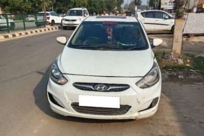 2013 Hyundai Verna 1.4 CRDi