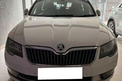 2015 Skoda Superb एलिगेंस 1.8 TSI AT