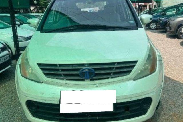 Tata Aria Pure 4x2 Second-hand 2013 Tata Aria Pure 4x2 for sale in Hyderabad