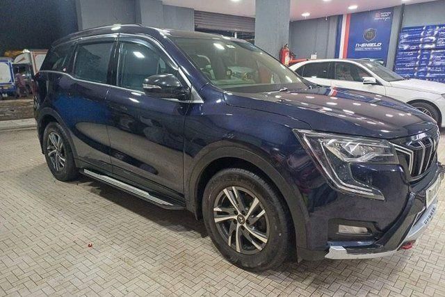 Second-hand 2021 Mahindra XUV700 AX5 AT BSVI for sale in Mumbai