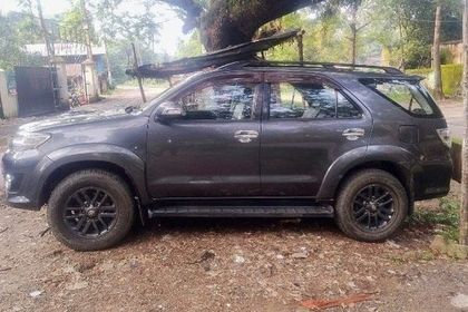 2016 Toyota Fortuner 4x4 AT