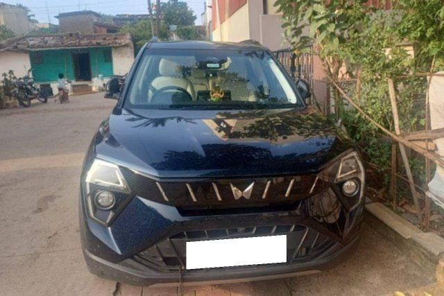Second-hand 2024 Mahindra XUV 3XO एएक्स5 एटी for sale in Bangalore